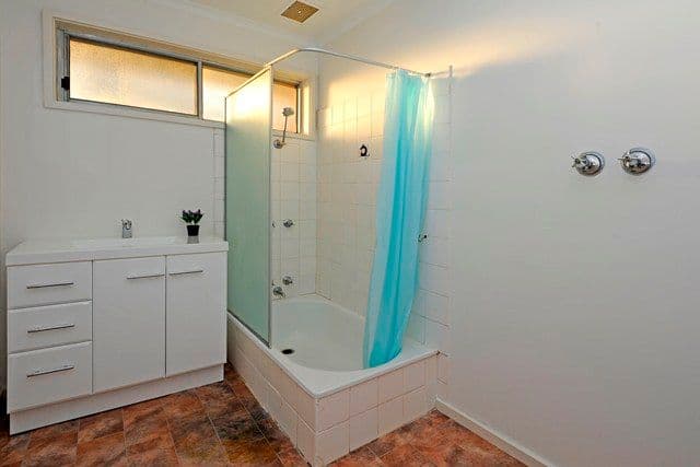 49 Northernhay Street, RESERVOIR VIC 3073, Reservoir - Thumbnail 4