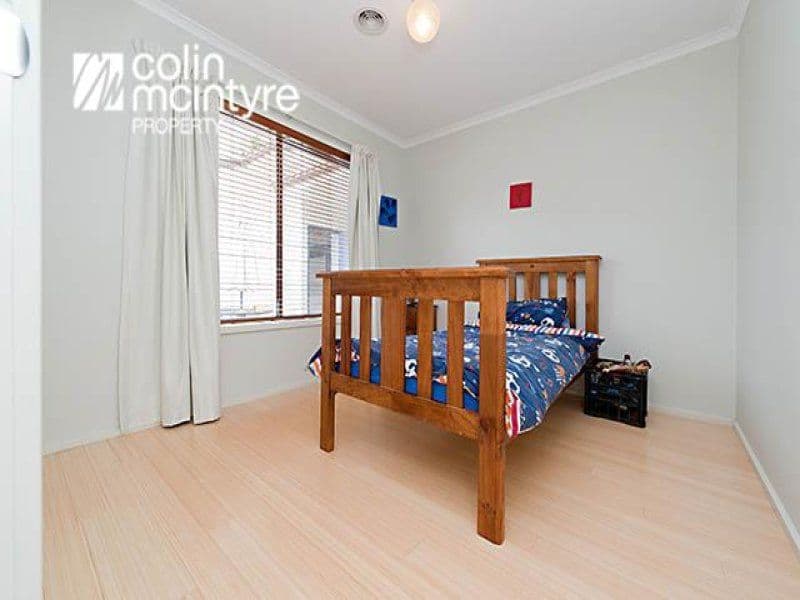 2 Beirne Street, MONASH ACT 2904, Monash - Thumbnail 7