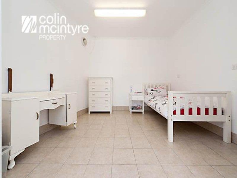 2 Beirne Street, MONASH ACT 2904, Monash - Thumbnail 8