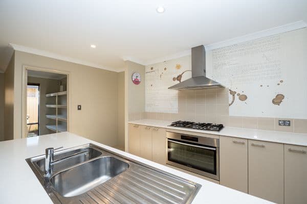 80 Moonlight Drive, Glen Iris WA 6230, Glen Iris - Thumbnail 2
