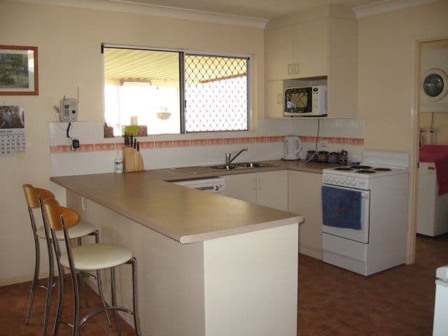 39 John Oxley Street, RURAL VIEW QLD 4740, Rural View - Thumbnail 2