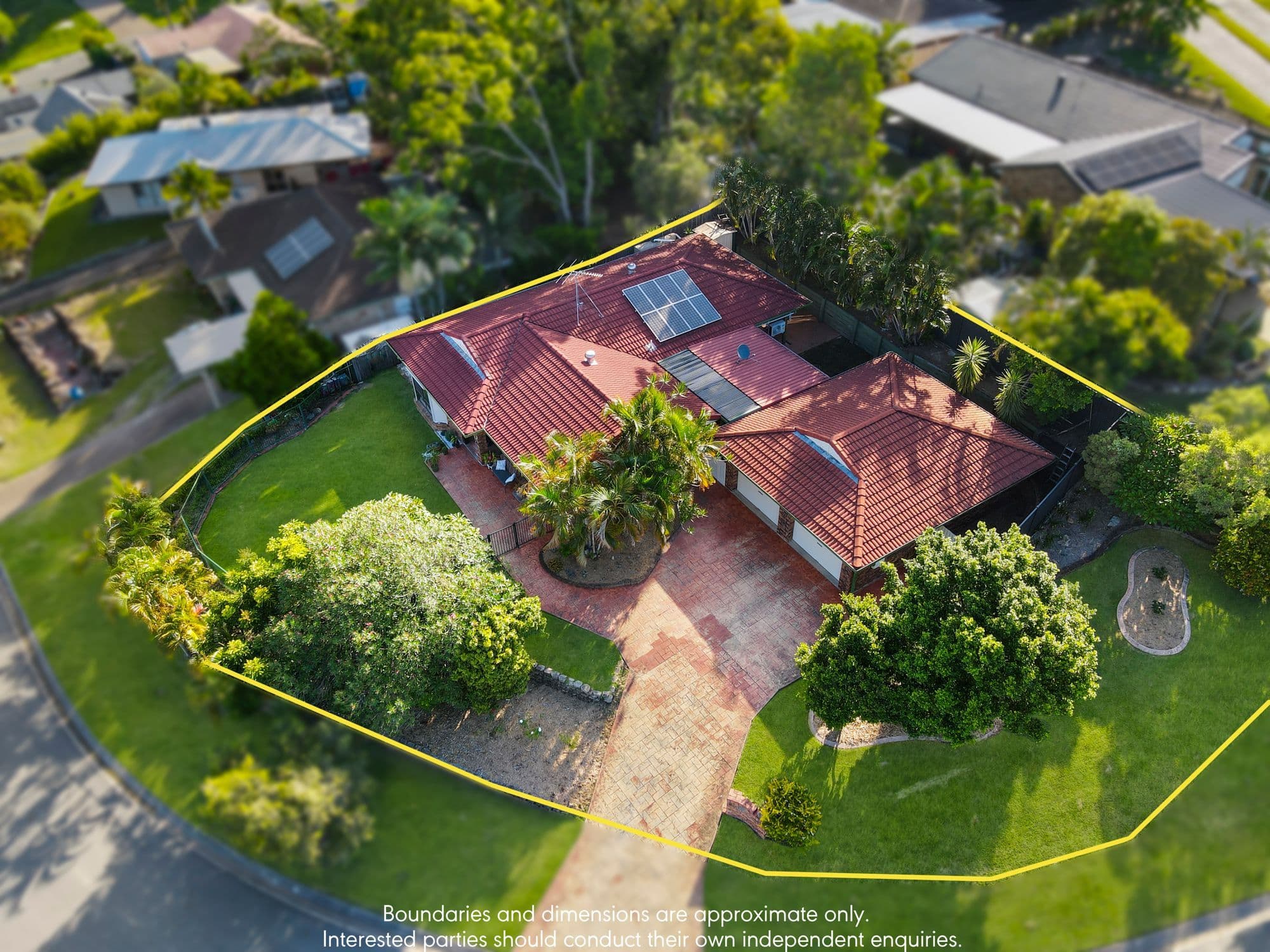 8 Weymouth Court, Mount Warren Park QLD 4207, Mount Warren Park - Image 1