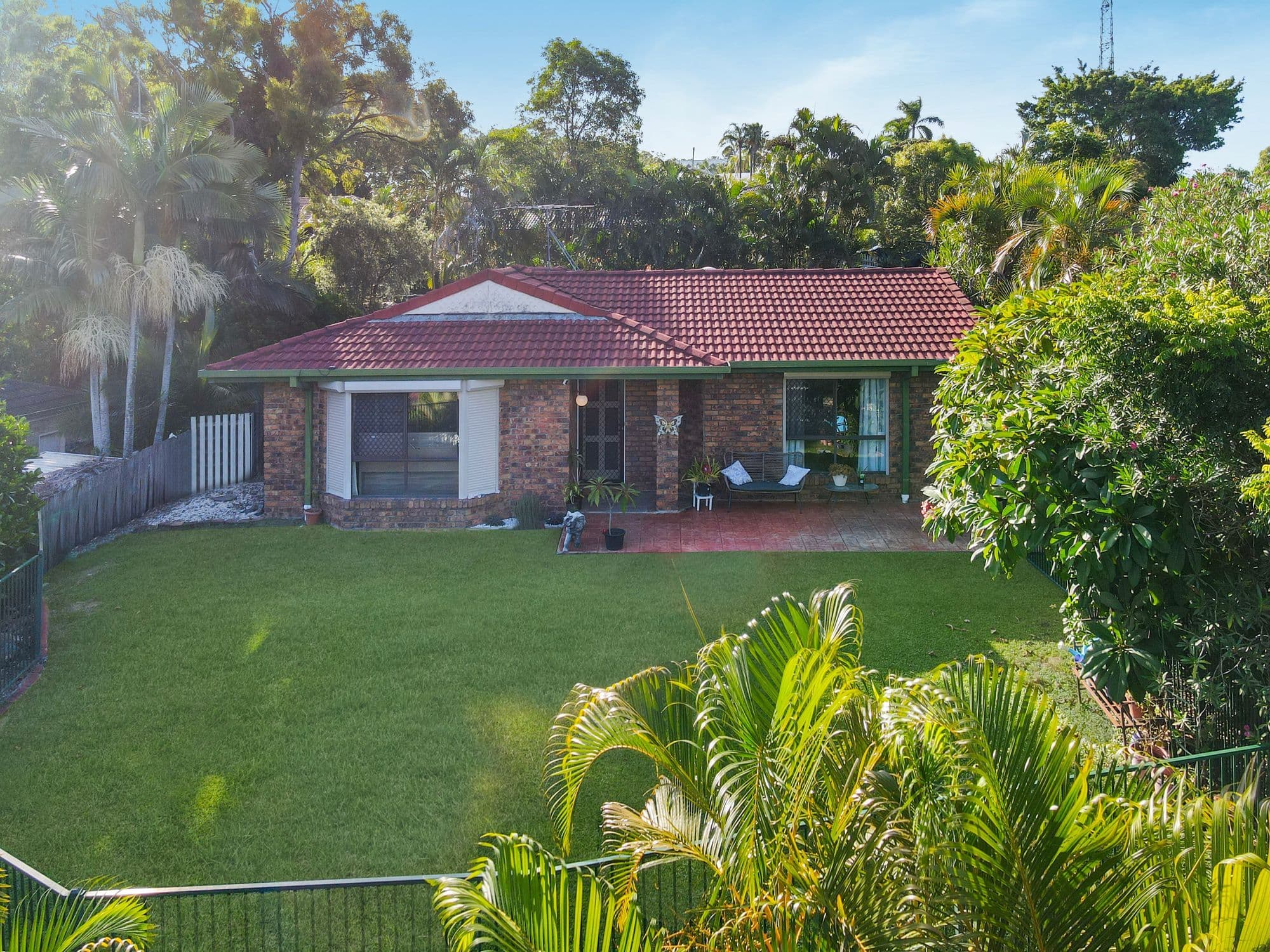8 Weymouth Court, Mount Warren Park QLD 4207, Mount Warren Park - Thumbnail 2