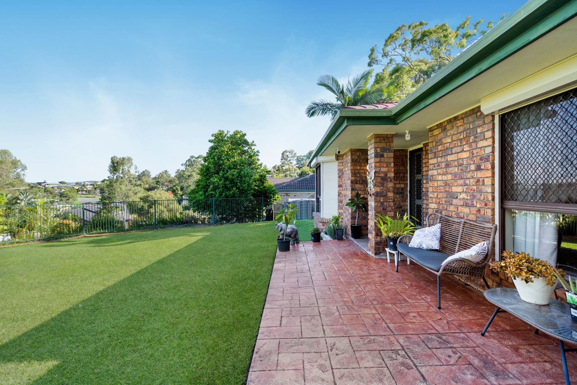 8 Weymouth Court, Mount Warren Park QLD 4207, Mount Warren Park - Thumbnail 4