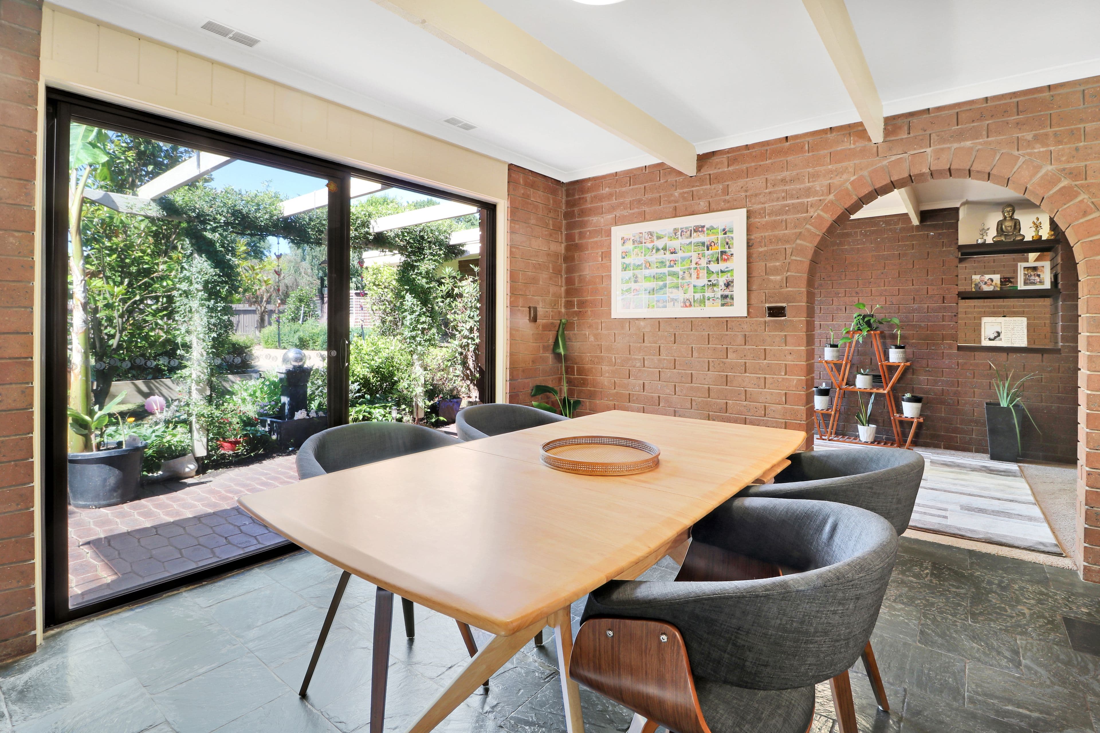 14 Minerva Street, Mansfield VIC 3722, Mansfield - Thumbnail 8