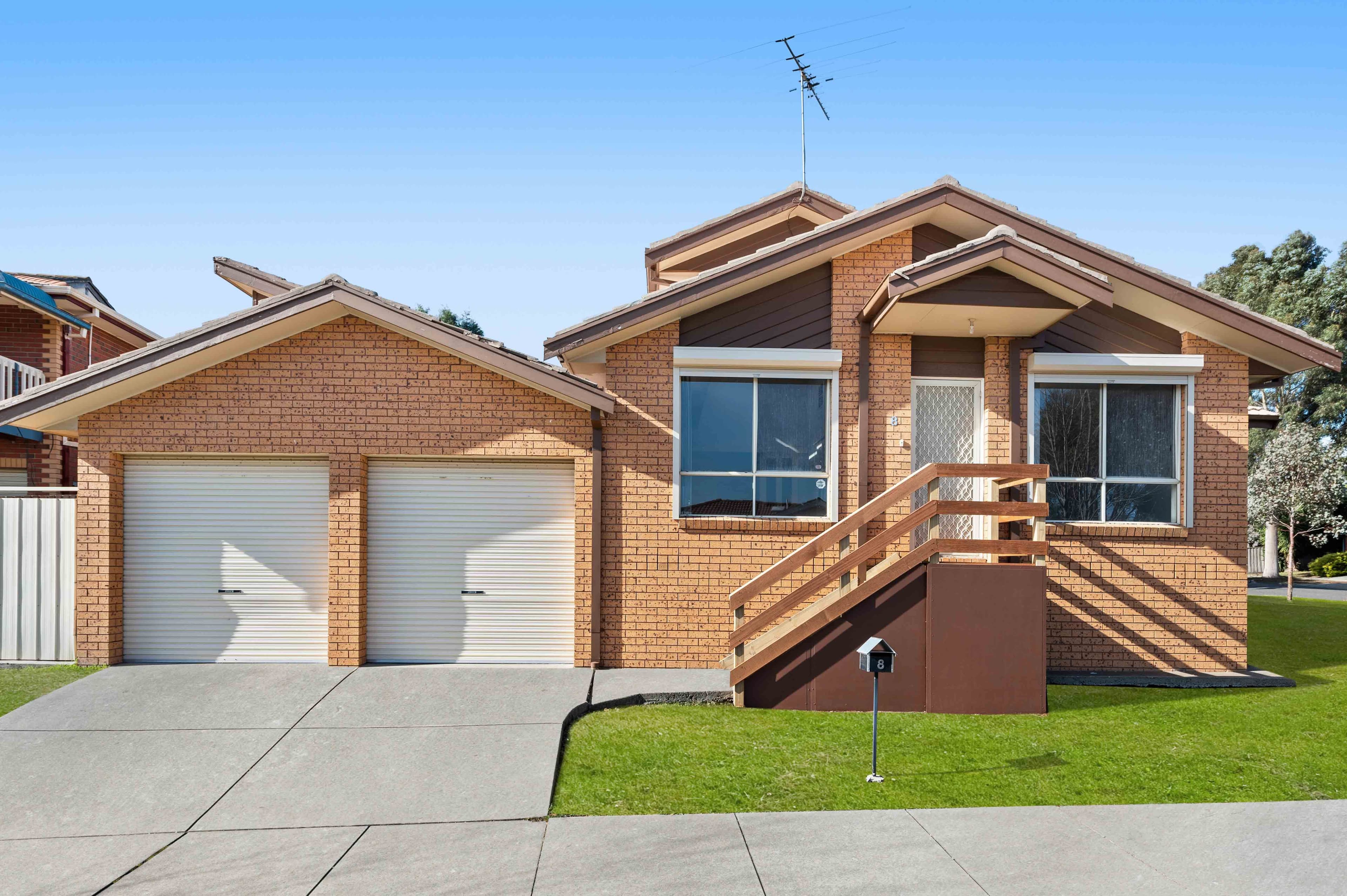 8 Hillas Court, Mill Park VIC 3082, Mill Park - Thumbnail 2