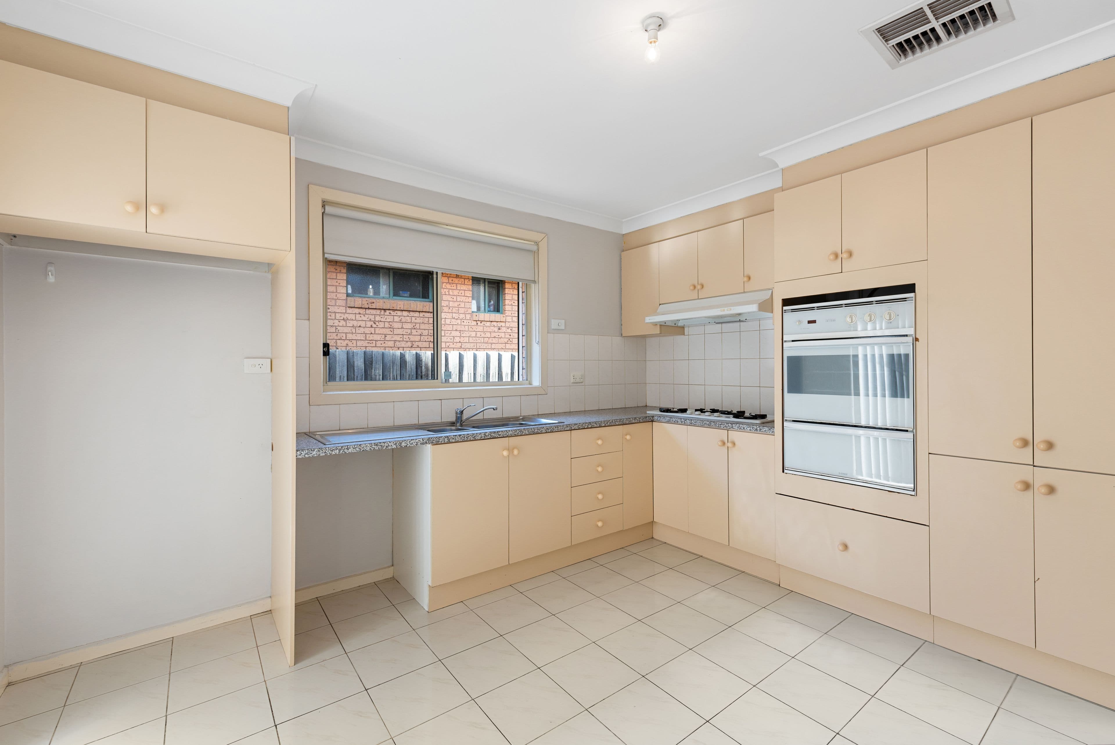 8 Hillas Court, Mill Park VIC 3082, Mill Park - Thumbnail 4