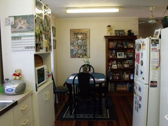 32 Longland Street, Redcliffe QLD 4020, Redcliffe - Thumbnail 2