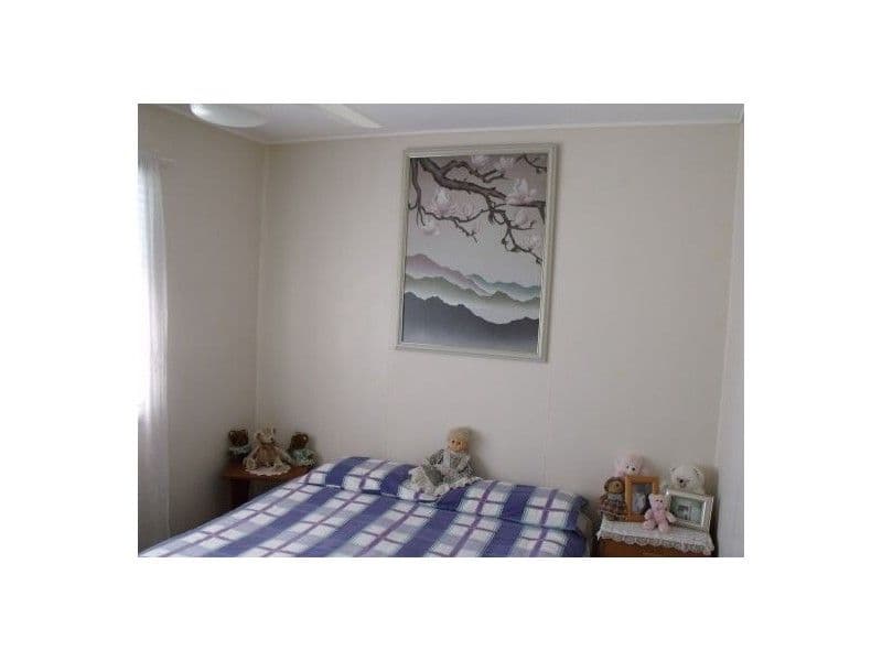 32 Longland Street, Redcliffe QLD 4020, Redcliffe - Thumbnail 5