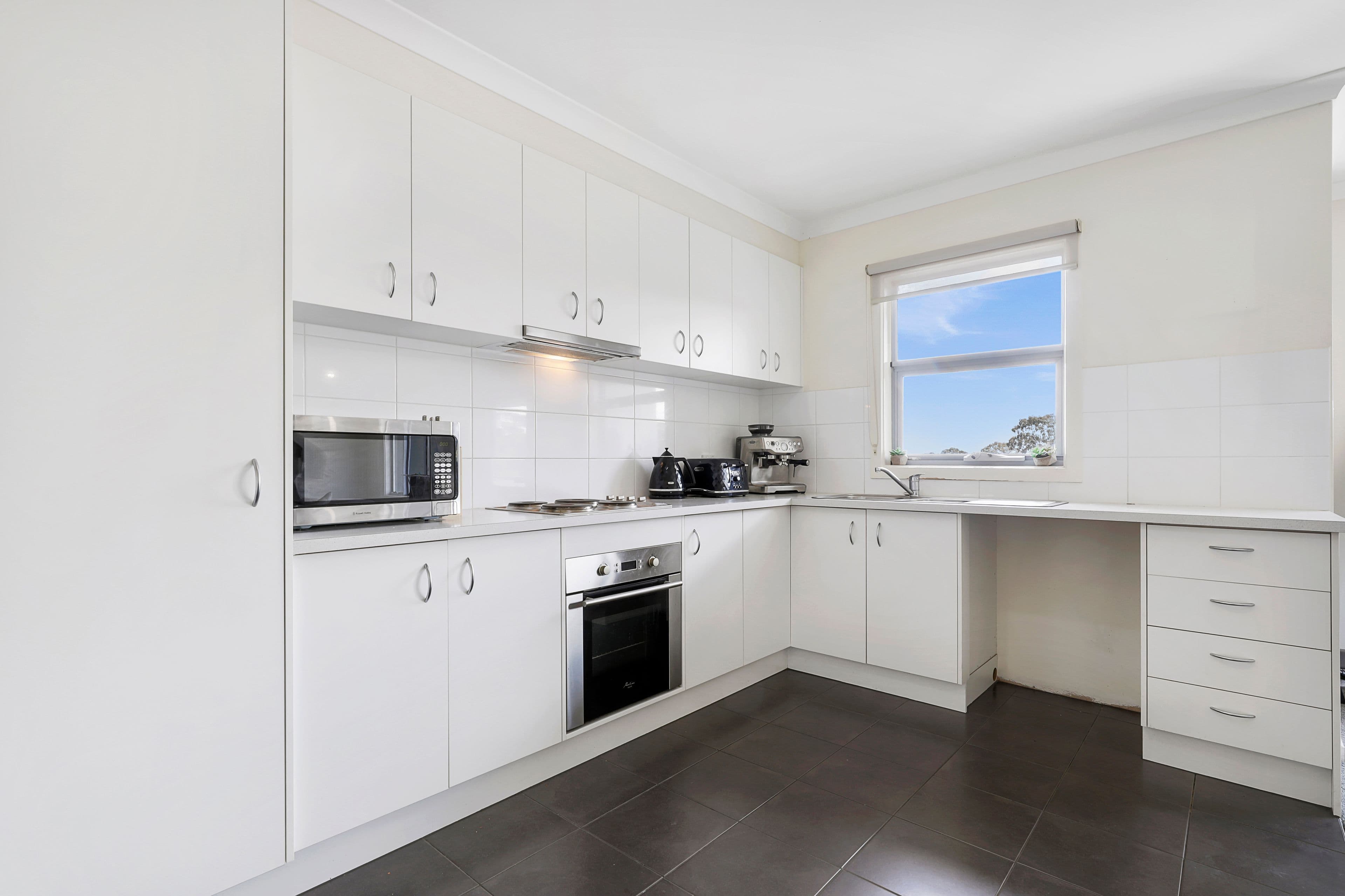 41 Ambrie Crescent, Noble Park VIC 3174, Noble Park - Thumbnail 3