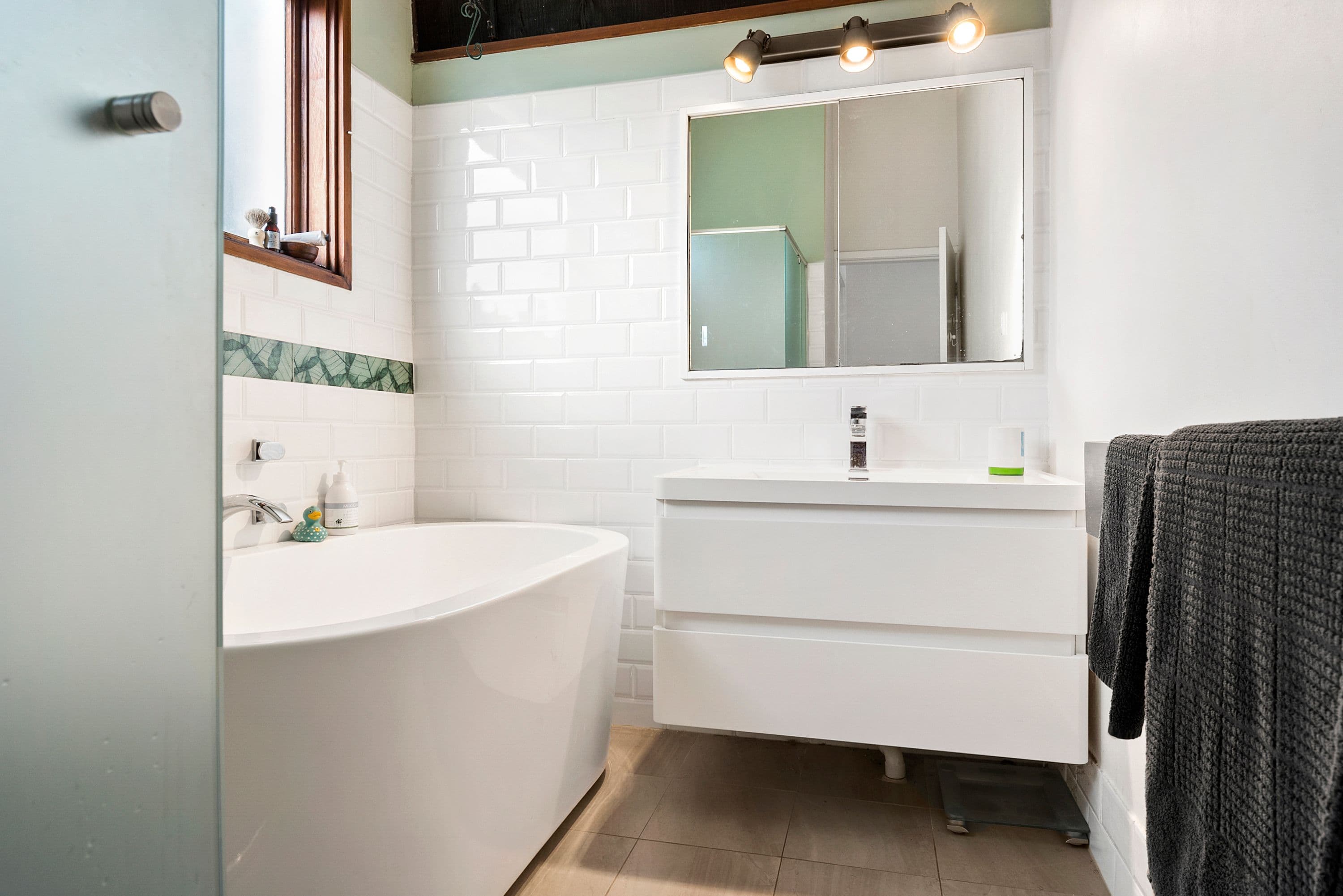 5 Honeycup Close, Westleigh - Thumbnail 8