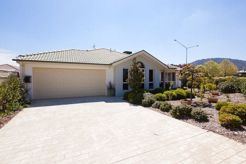 5 Batt Place, GORDON ACT 2906, Gordon - Image 1
