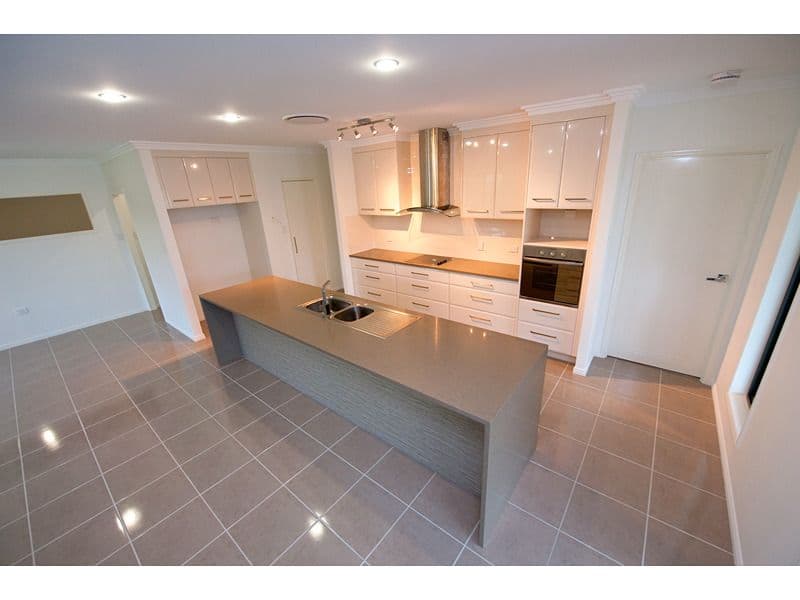 19 Frangipani Court, NORMAN GARDENS QLD 4701, Norman Gardens - Thumbnail 5