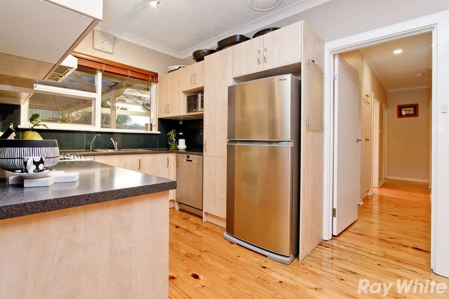 10 Dunrobin Street, Lockleys SA 5032, Lockleys - Thumbnail 4