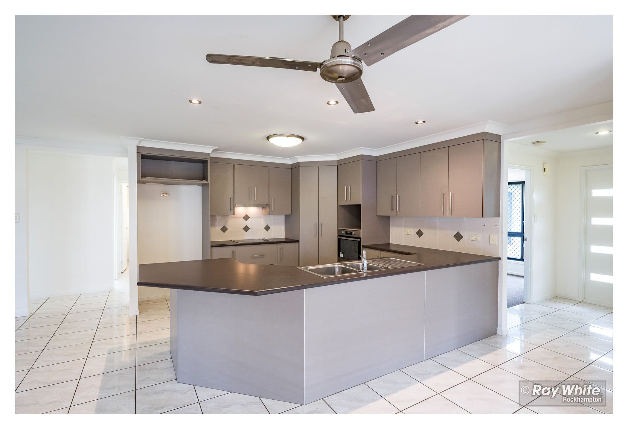 11 William Close, Gracemere QLD 4702, Gracemere - Thumbnail 8