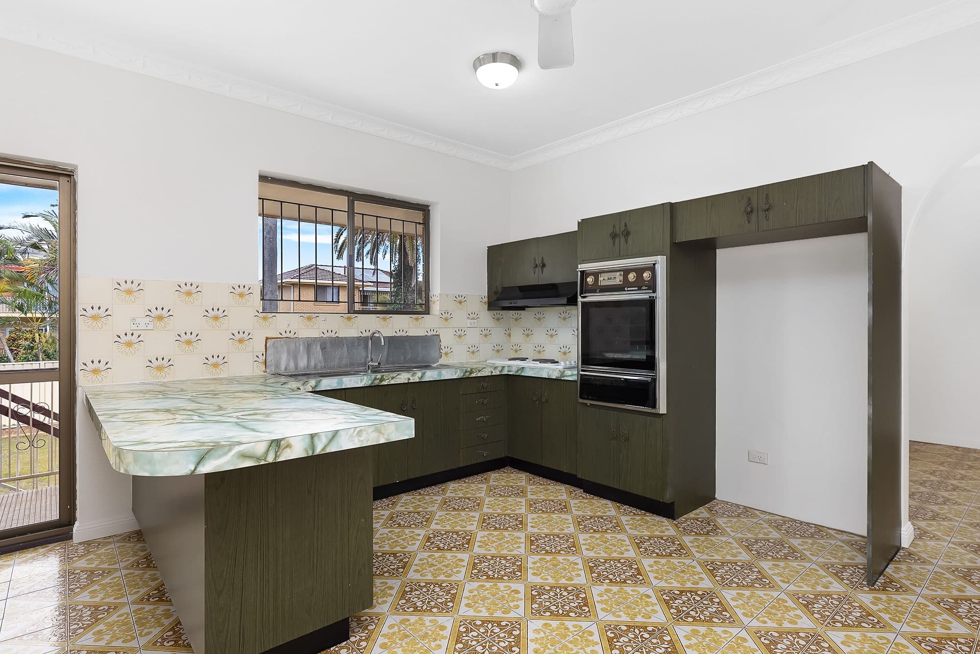 186 Roghan Road, Taigum QLD 4018, Taigum - Thumbnail 3