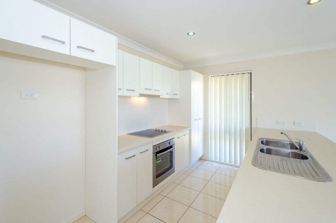 11 Canal Street, Calliope QLD 4680, Calliope - Thumbnail 3