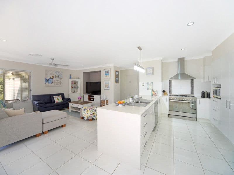 8 Hickory Court, Beerwah QLD 4519, Beerwah - Thumbnail 4