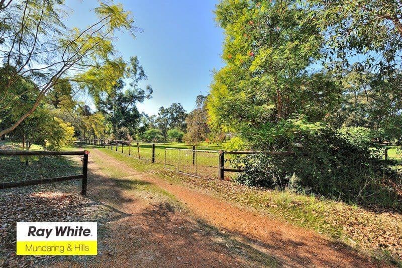 105 Inthanoona Road, Gidgegannup WA 6083, Gidgegannup - Thumbnail 2