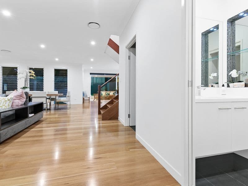 12 Beryl Crescent, Holland Park QLD 4121, Holland Park - Thumbnail 6