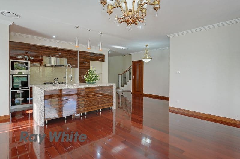 5 Duntroon Avenue, EPPING NSW 2121, Epping - Thumbnail 2