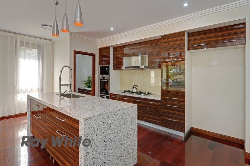 5 Duntroon Avenue, EPPING NSW 2121, Epping - Thumbnail 3