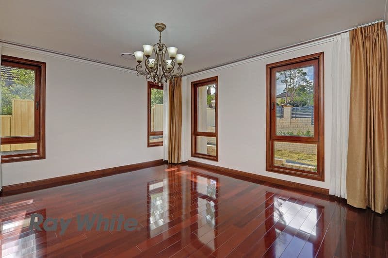 5 Duntroon Avenue, EPPING NSW 2121, Epping - Thumbnail 5