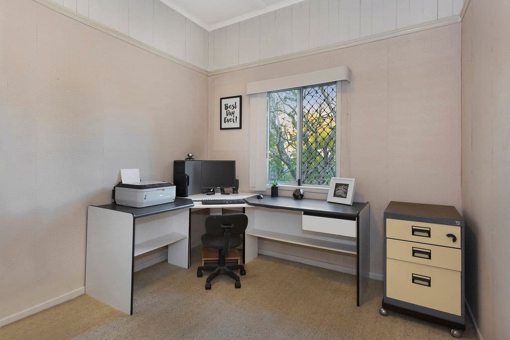 68 Birdwood Road, Holland Park West QLD 4121, Holland Park West - Thumbnail 7