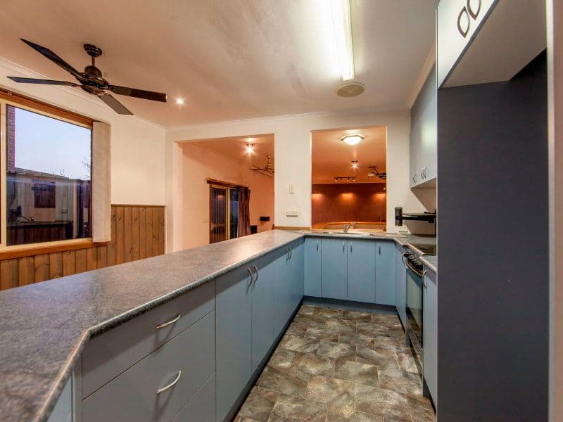 21 Armata Crescent, FRANKSTON NORTH VIC 3200, Frankston North - Thumbnail 2