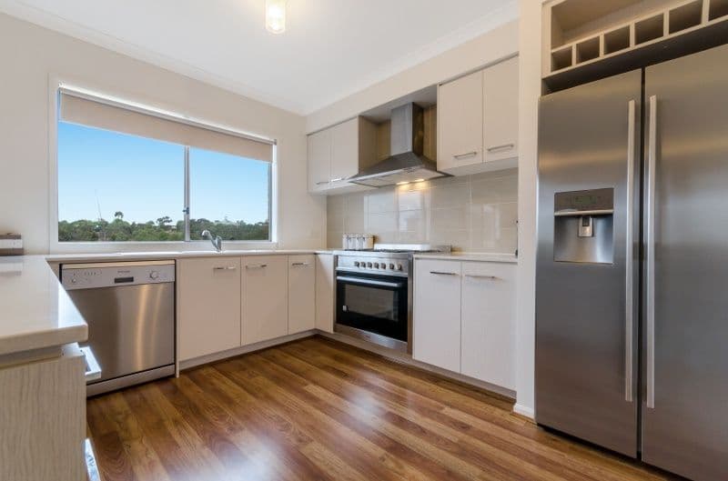 48 Willowbrae Way, Bannockburn VIC 3331, Bannockburn - Thumbnail 2