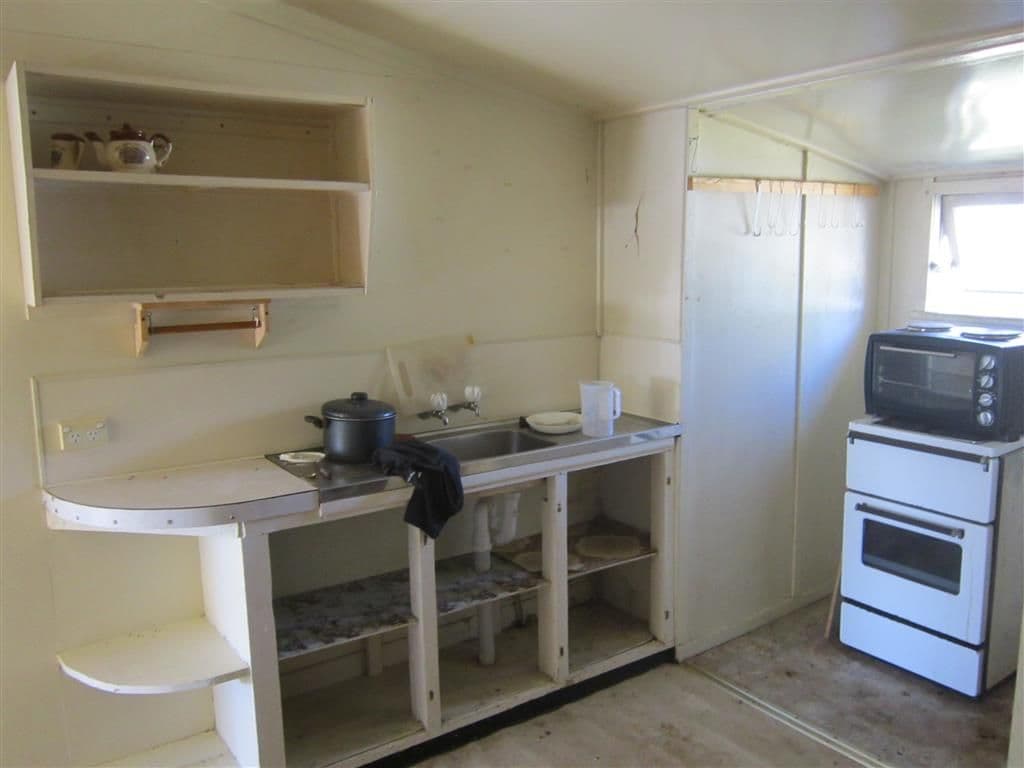 15 Bank Street, Park Avenue QLD 4701, Park Avenue - Thumbnail 4