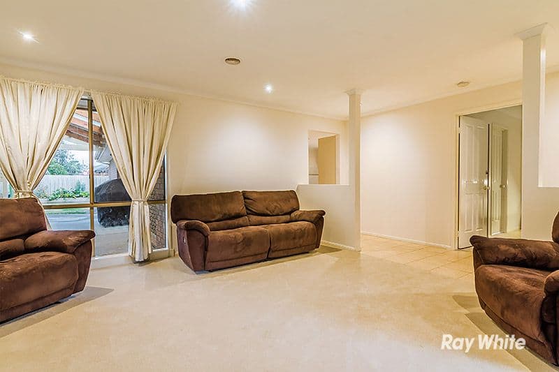 10 Amity Way, Cranbourne West VIC 3977, Cranbourne West - Thumbnail 4