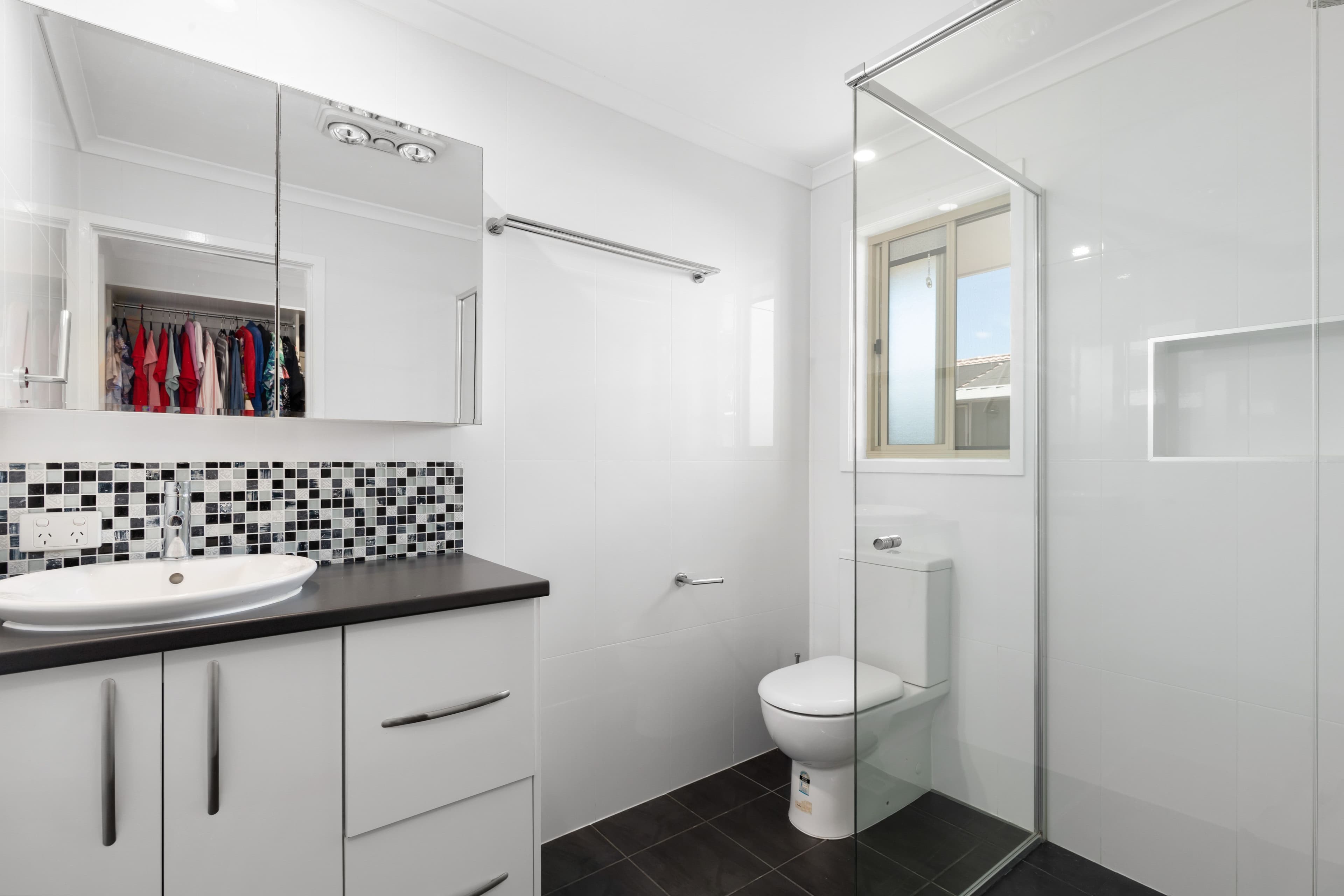 1 Webber Place, Wynnum West QLD 4178, Wynnum West - Thumbnail 8