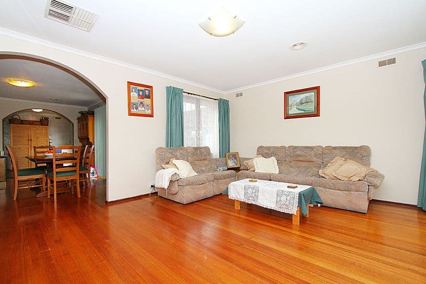 7 Hothlyn Drive, CRAIGIEBURN VIC 3064, Craigieburn - Thumbnail 4