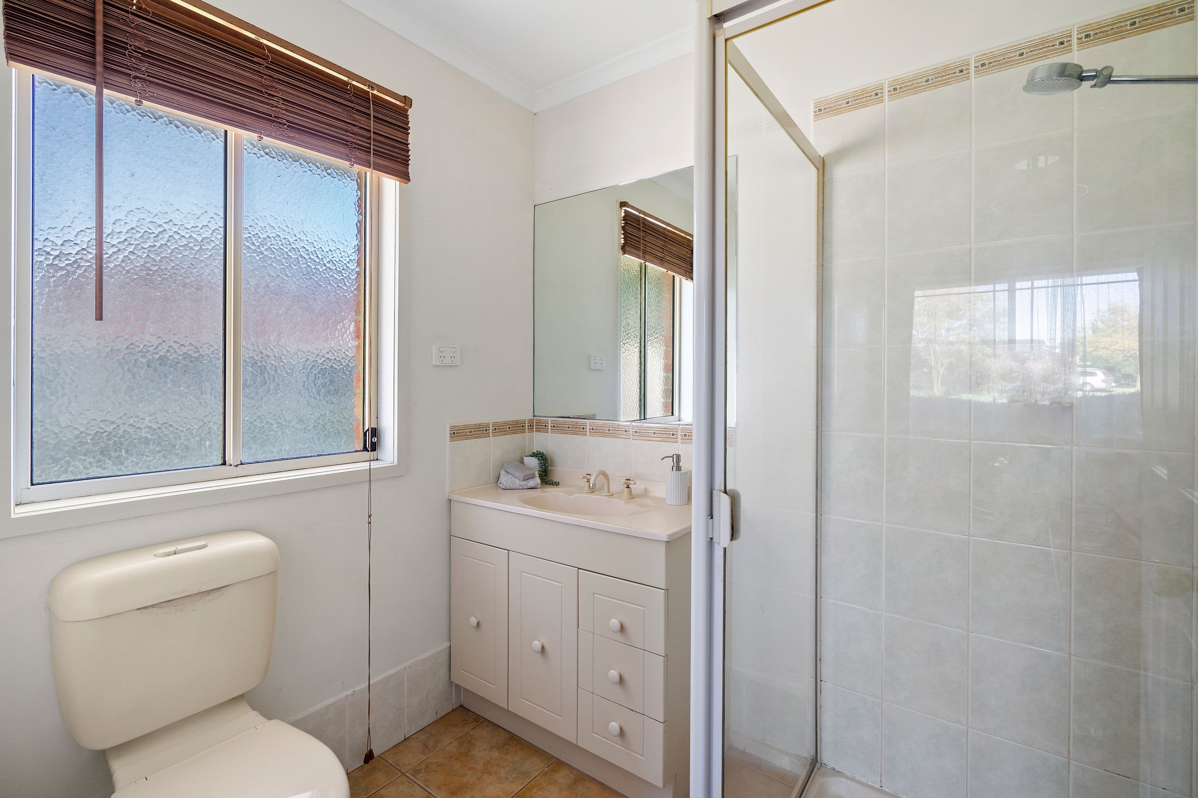 49 Kingston Avenue, Narre Warren South VIC 3805, Narre Warren South - Thumbnail 7