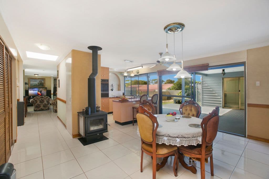16 Wilmot Street, VICTORIA POINT QLD 4165, Victoria Point - Thumbnail 8