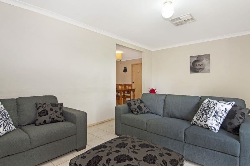35 Herbert Road, CARRUM DOWNS VIC 3201, Carrum Downs - Thumbnail 4