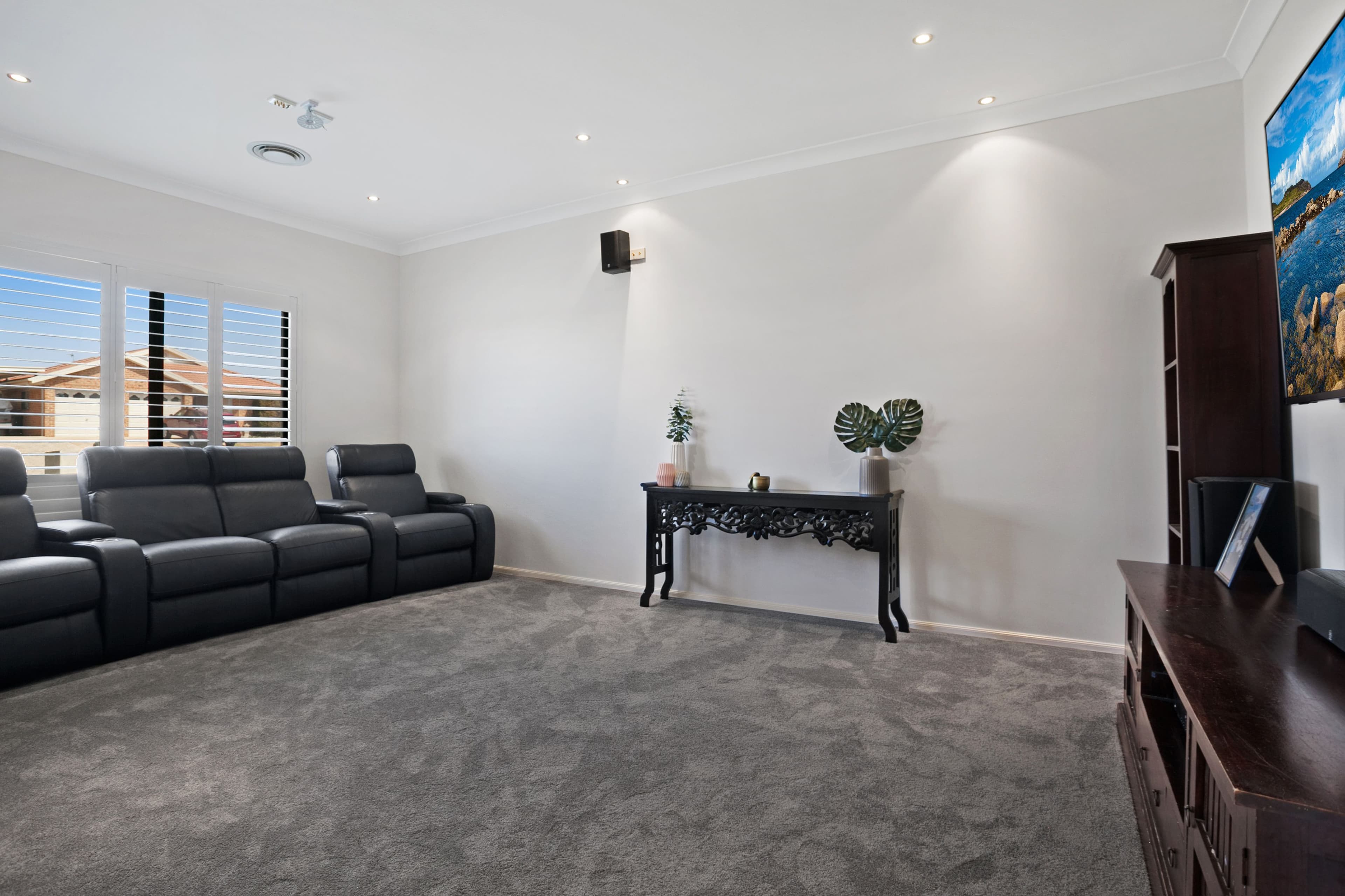 120 Avery Street, Rutherford - Thumbnail 2