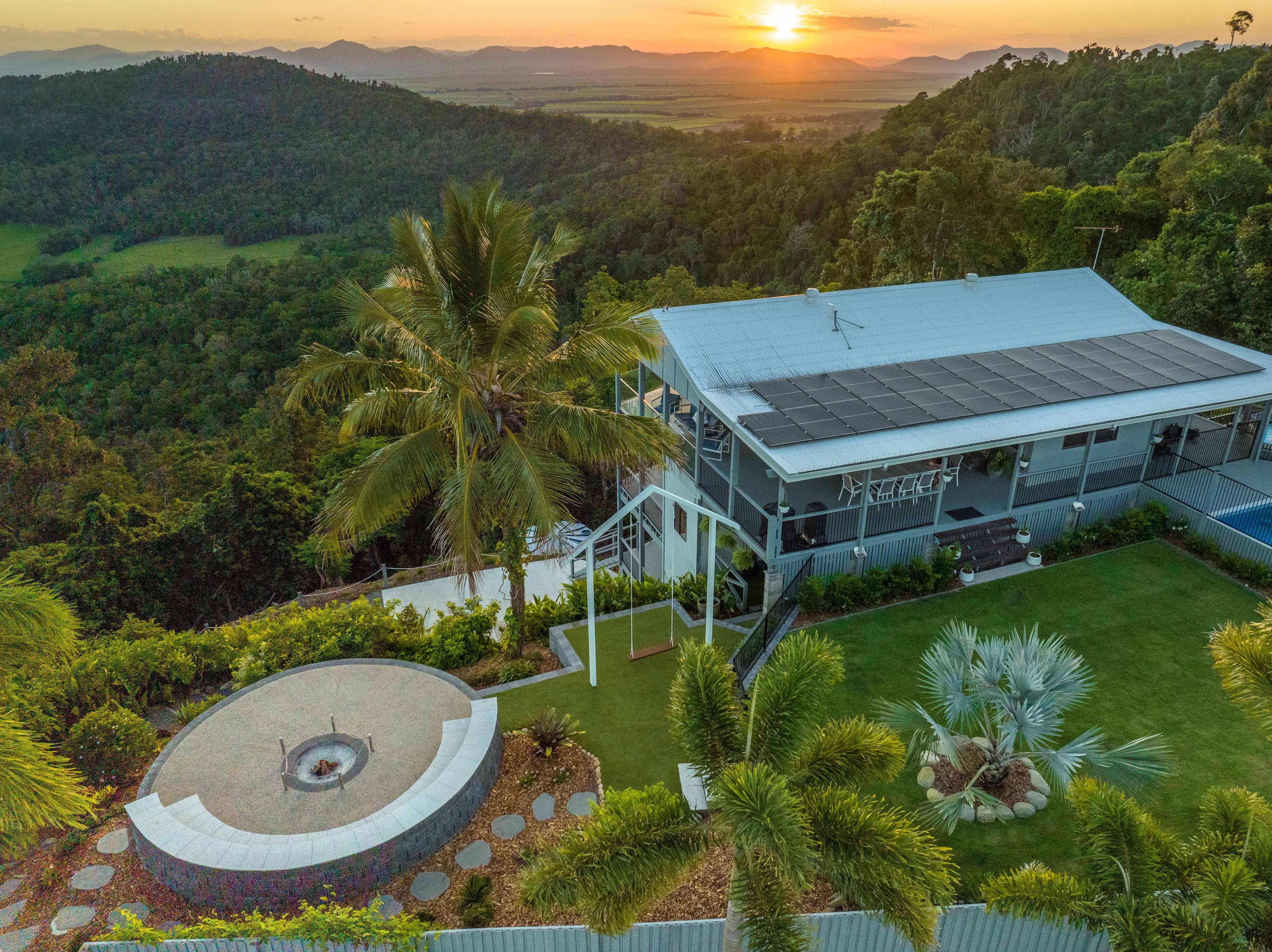 127 Staniland Drive, Strathdickie QLD 4800, Strathdickie - Thumbnail 4