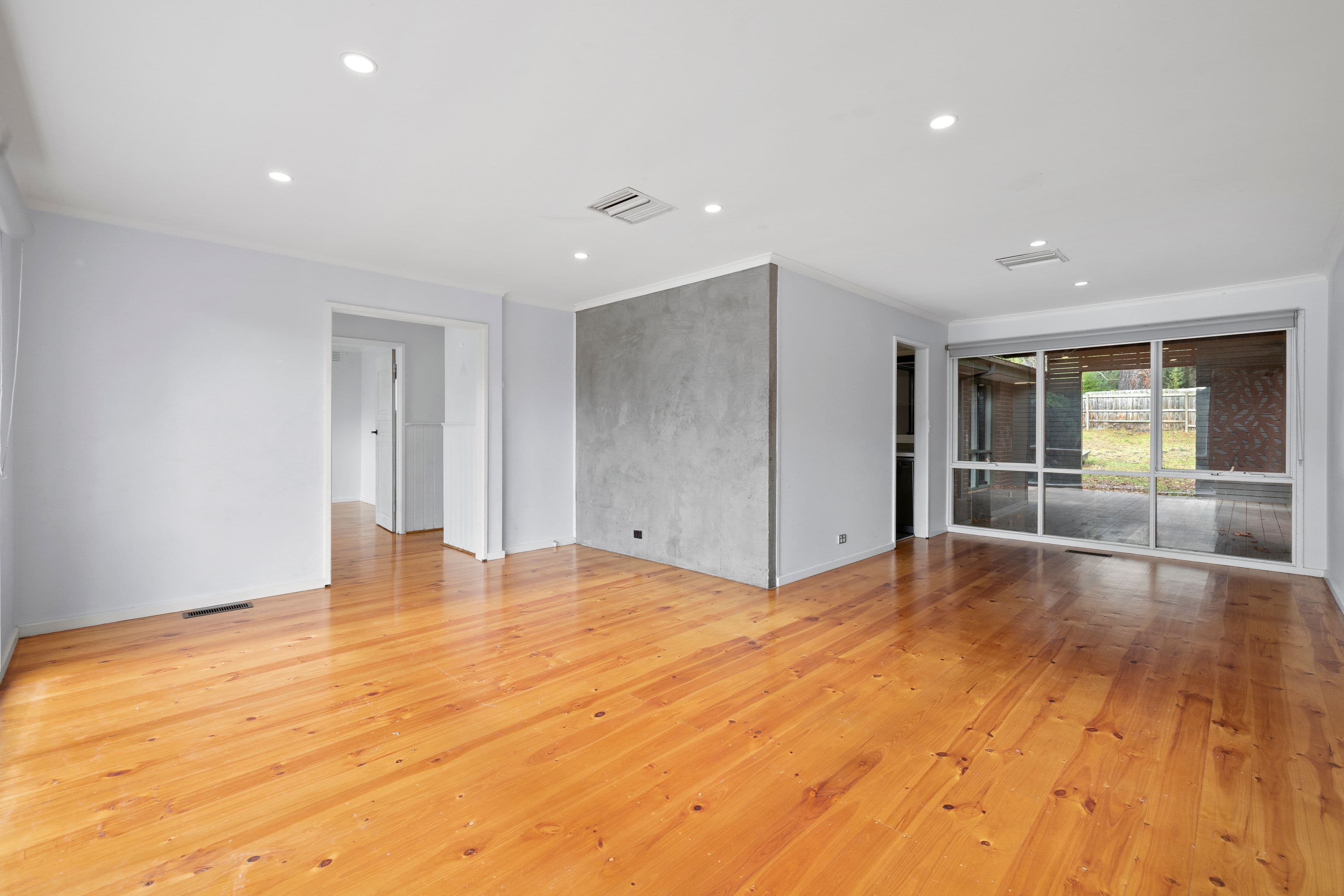 14 The Boulevard, Montrose VIC 3765, Montrose - Thumbnail 3
