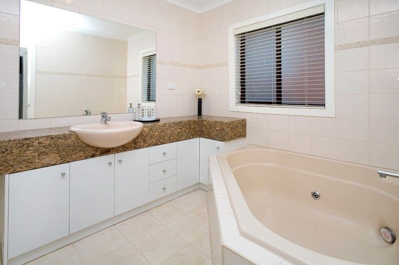29 Ramleh Road, RESERVOIR VIC 3073, Reservoir - Thumbnail 5