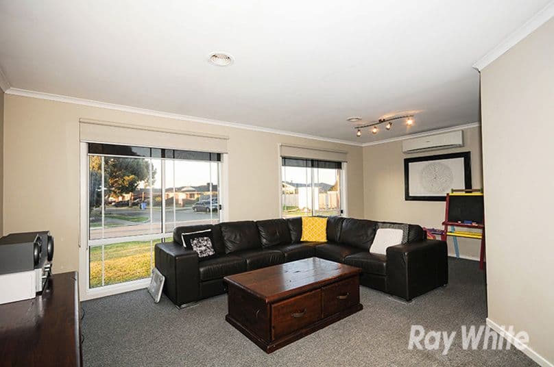 1 Shadi Court, Cranbourne West VIC 3977, Cranbourne West - Thumbnail 4