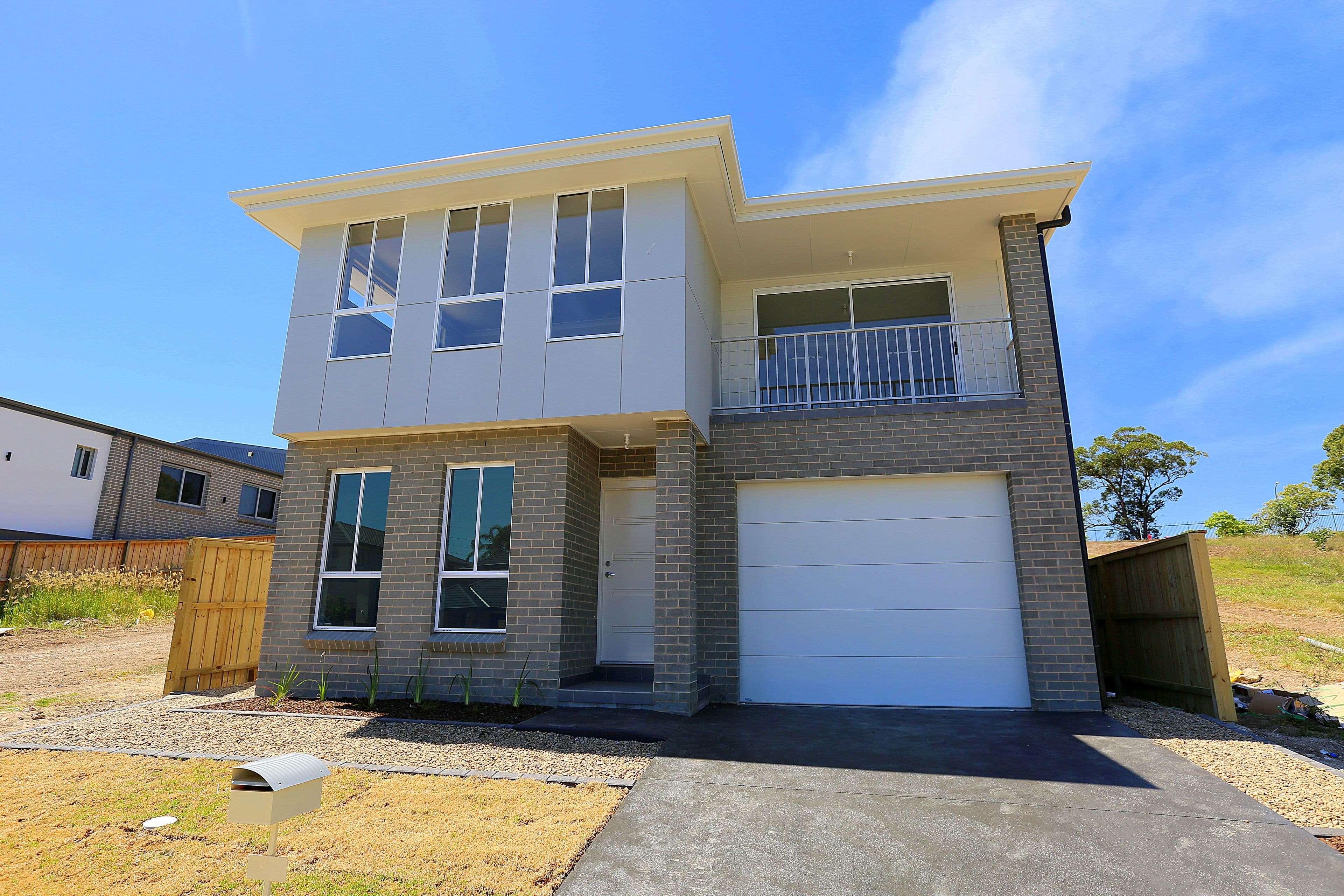 12 Jones Avenue, Potts Hill - Image 1