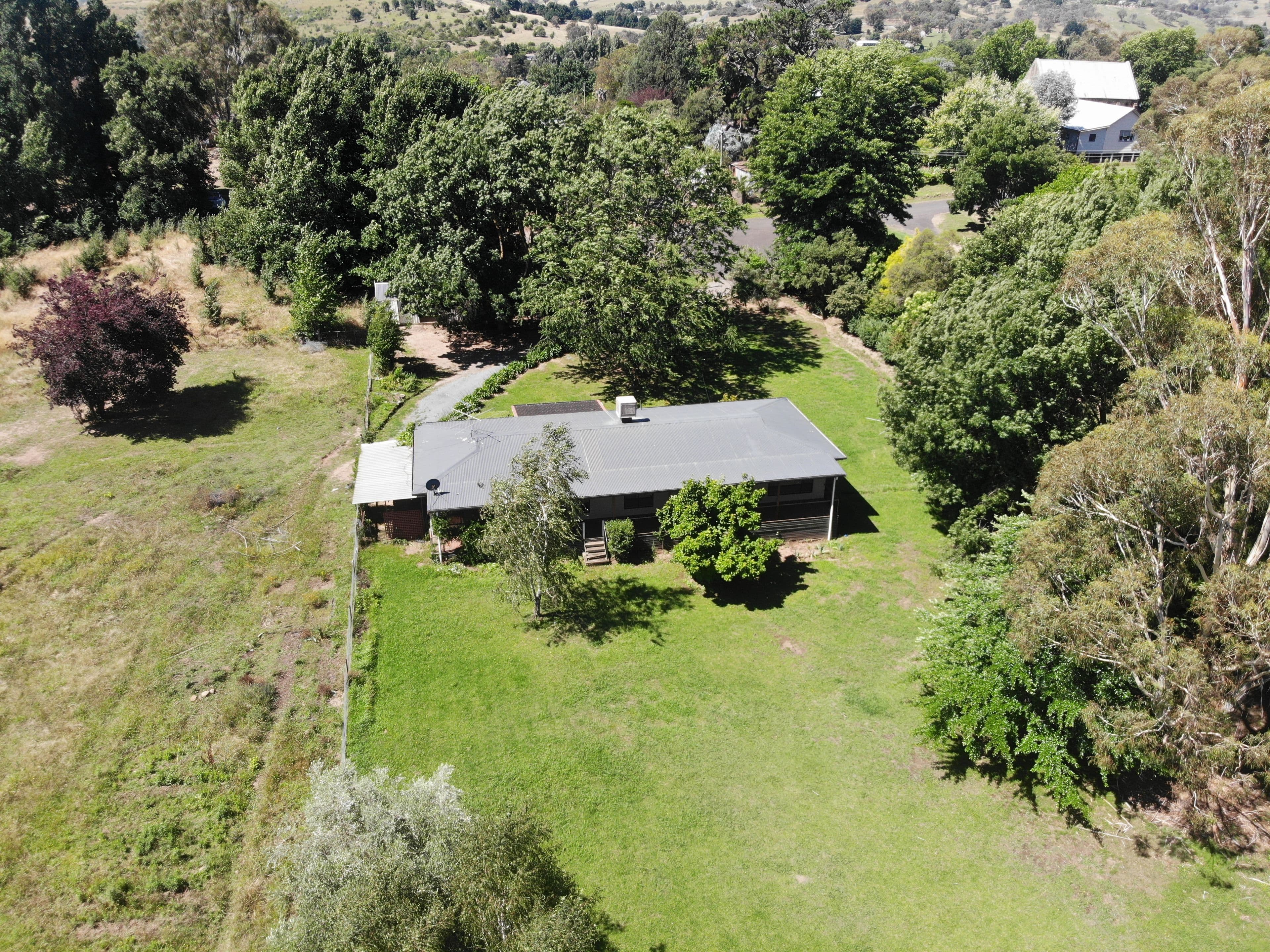 71 Gilmore Street, Adelong NSW 2729, Adelong - Thumbnail 7