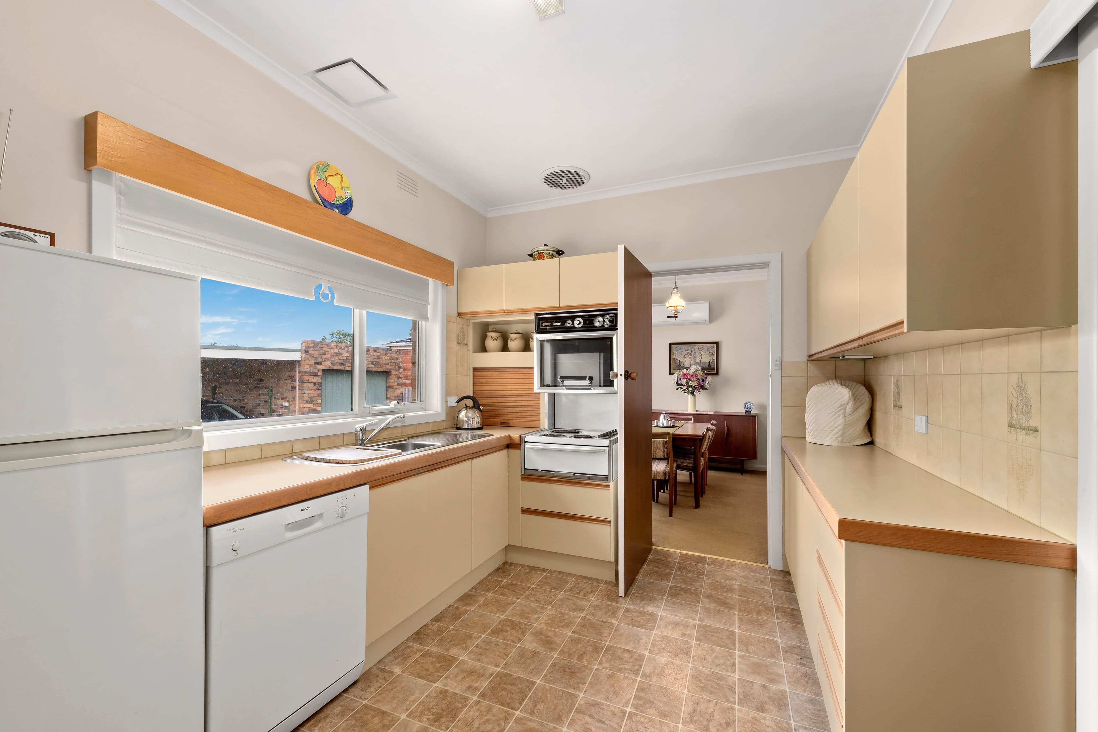 15 Marama Street, Blackburn South VIC 3130, Blackburn South - Thumbnail 6