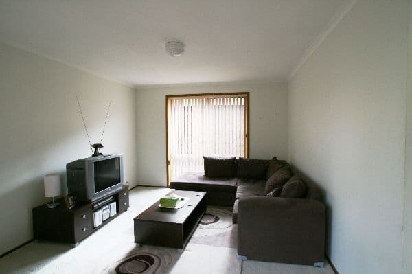 24  Bungaree Crescent, NGUNNAWAL ACT 2913, Ngunnawal - Thumbnail 2