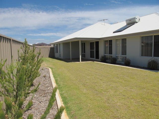 130 Glenfield Beach Drive, DRUMMOND COVE WA 6532, Drummond Cove - Thumbnail 4