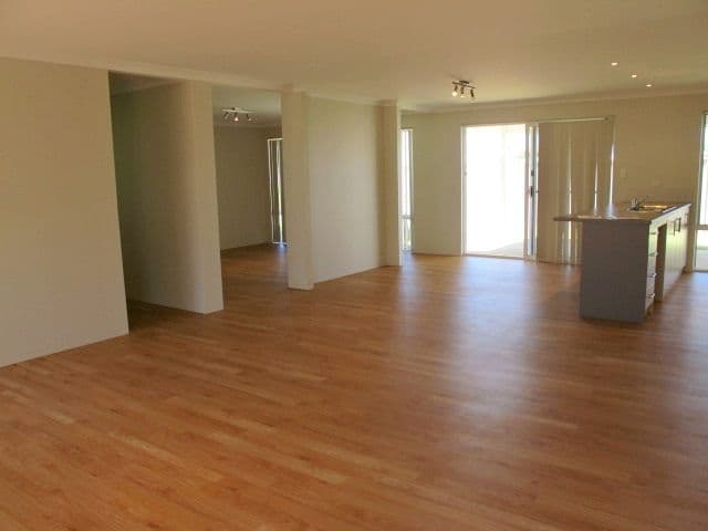 130 Glenfield Beach Drive, DRUMMOND COVE WA 6532, Drummond Cove - Thumbnail 6