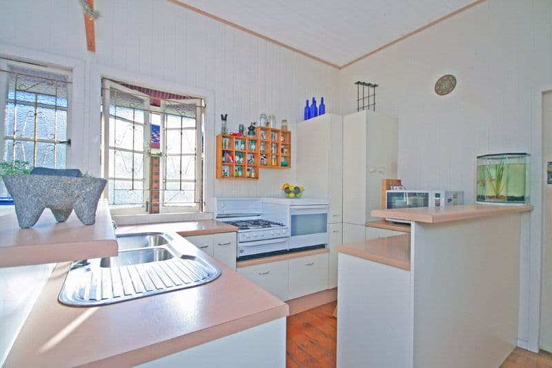 33  Palmerston Street, ANNERLEY QLD 4103, Annerley - Thumbnail 5