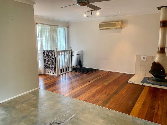 38 Nerine Street, Kingston QLD 4114, Kingston - Thumbnail 3